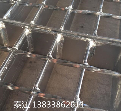 不銹鋼鋼鋼格板規(guī)格型號(hào)、價(jià)格、生產(chǎn)廠家 泰江